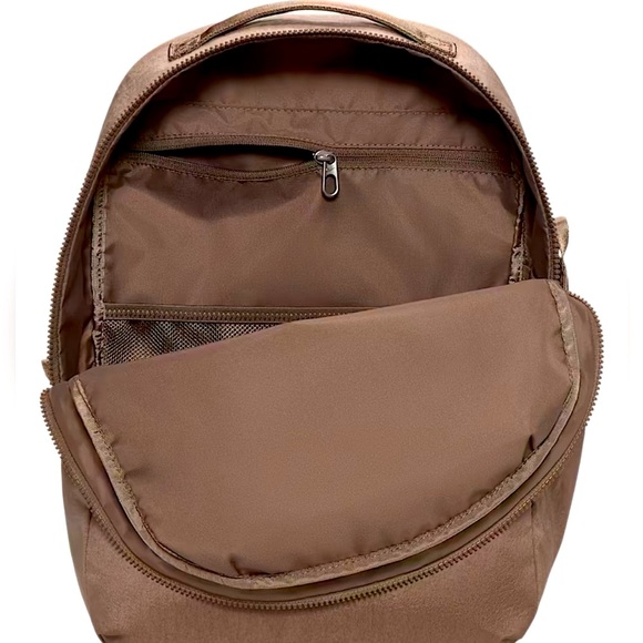 New Nike Medium Backpack for Women - Picture 5 of 7